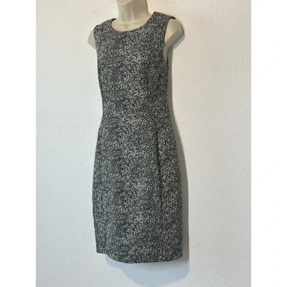 Calvin‎ Klein Size 10 Sheath Dress Black & White SlimmingCore Piece Career Event - Picture 2 of 8